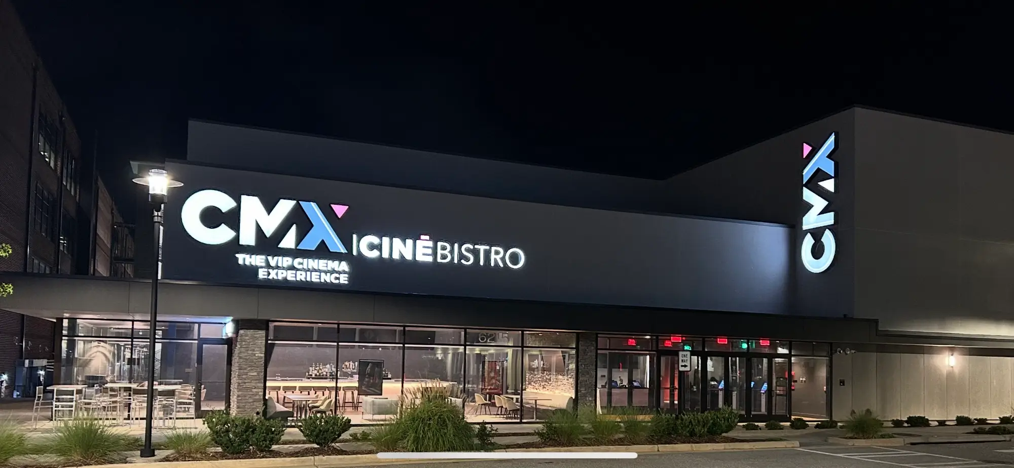 CMX CineBistro Halcyon