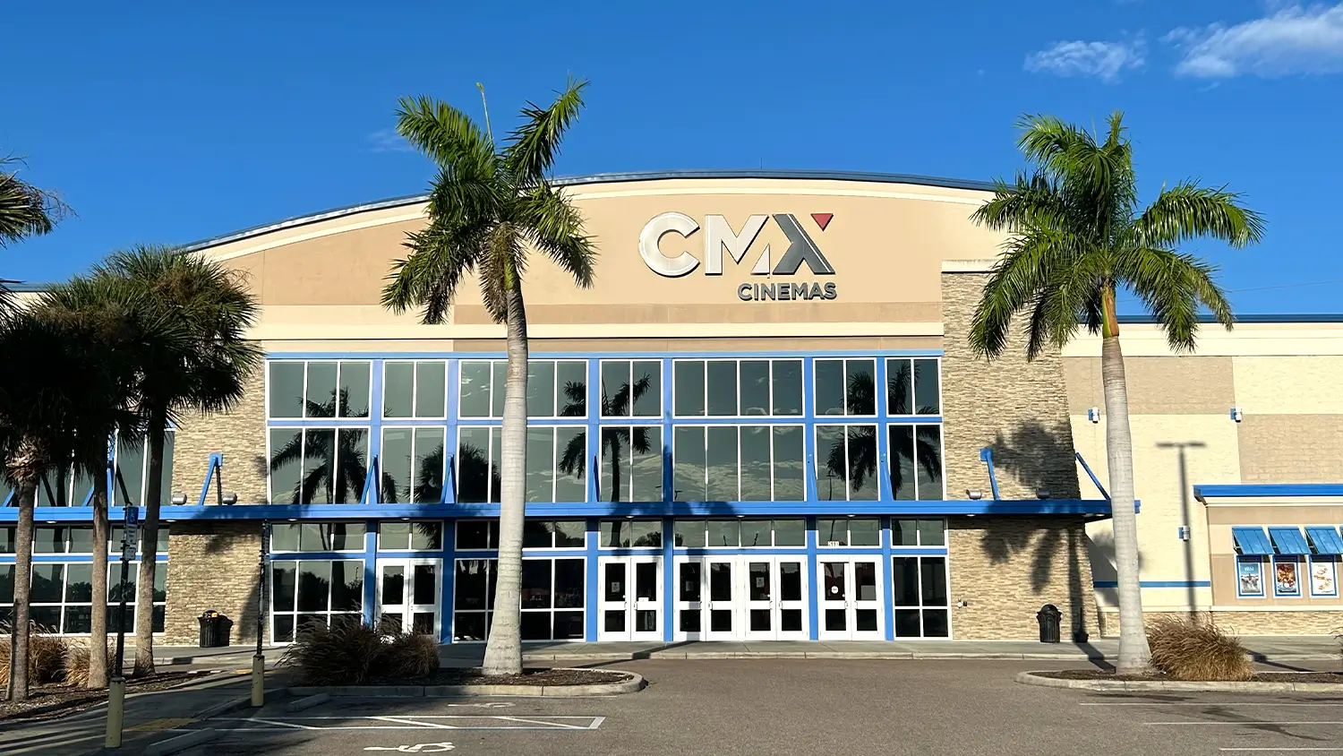 CMX Cinemas Tyrone Luxury 10