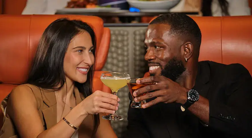 Couple Cheers