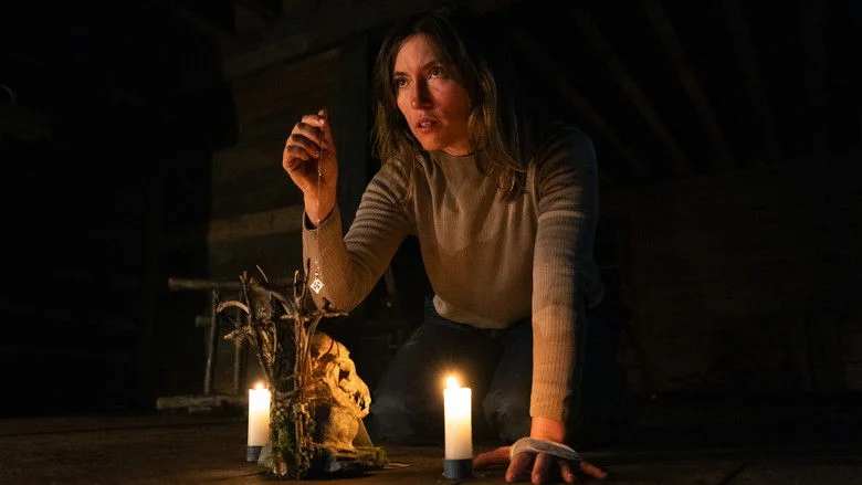 Hunting Matthew Nichols Hero Background Image