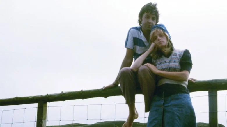 Paul McCartney: Man on the Run Hero Background Image