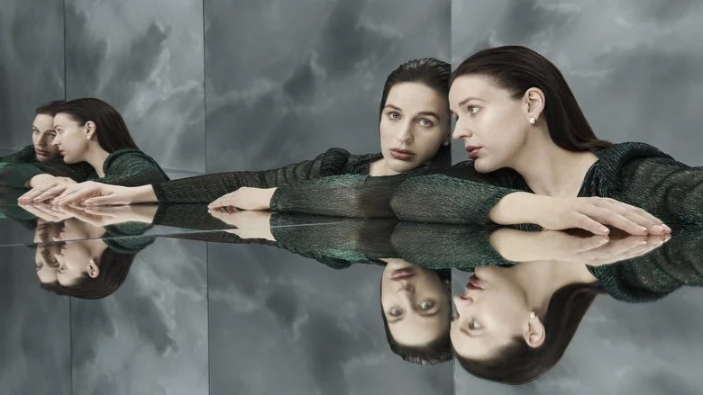 Met26 Tristan Und Isolde Hero Background Image